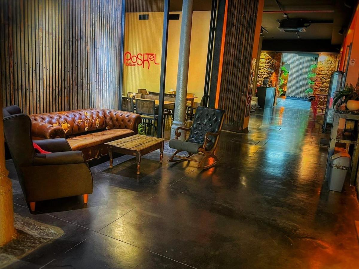 Poshtel Bilbao - Premium Hostel Exterior photo